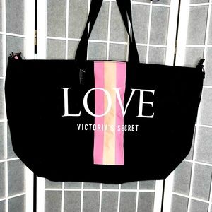 Victoria’s Secret Weekender Tote NWT